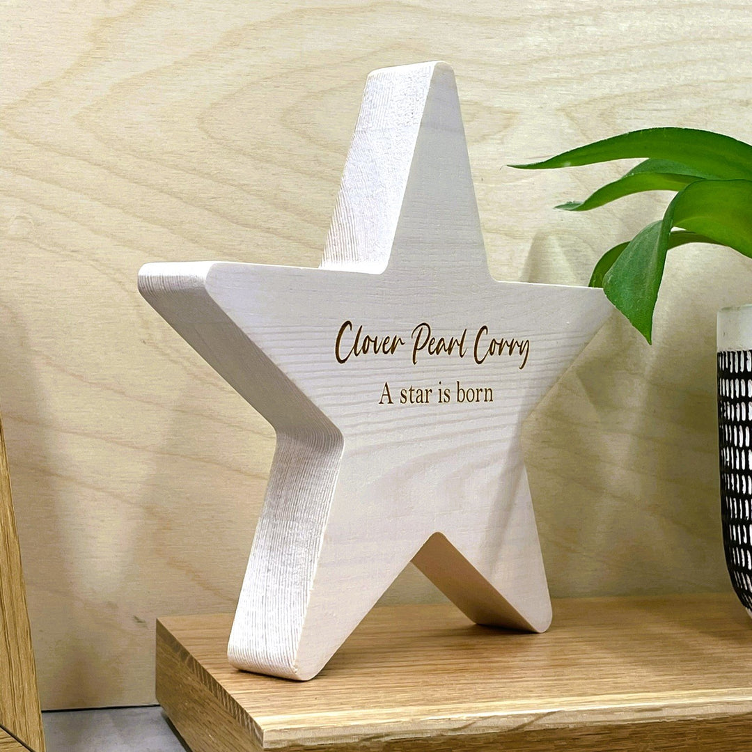 Engraved Oak Star Decoration