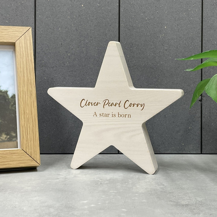 Engraved Oak Star Decoration