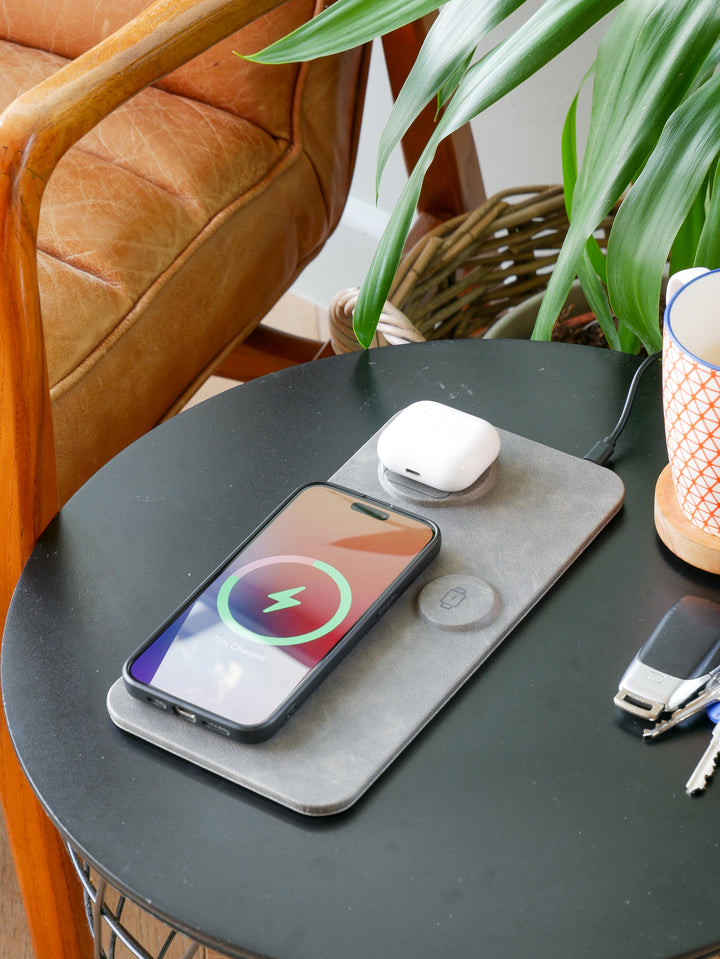 3 IN 1 PU Leather Wireless Charging Station