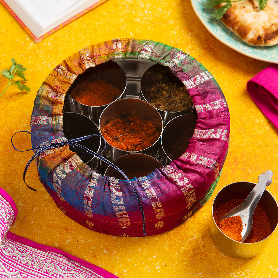 Spice Kitchen Cookbook & World Spice Tin