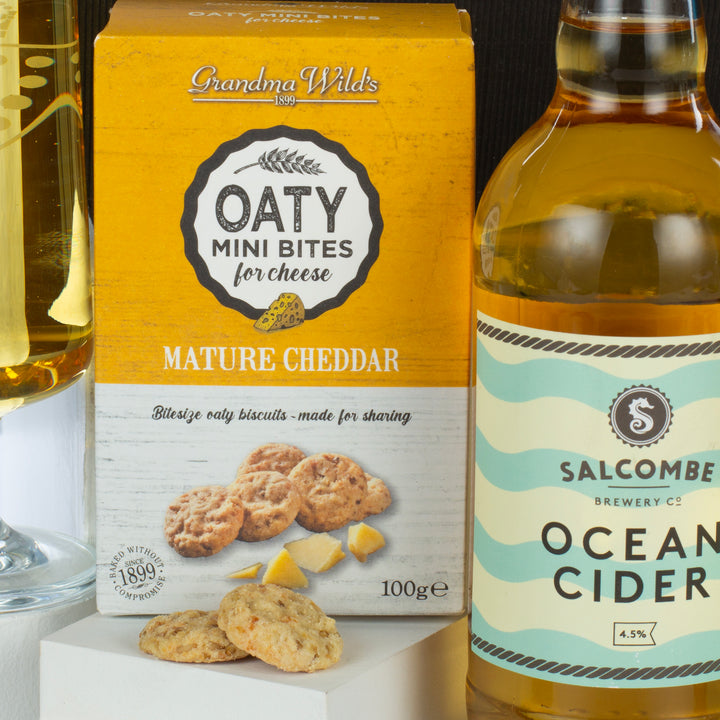Luxury Cider & Treats Hamper