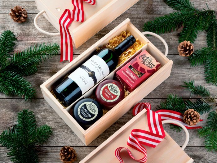 Duo of Cheese & Red Wine Gift Box - The Perfect Night In